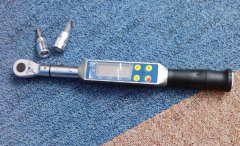 �߾��Ȕ�(sh��)�@Ť�����ֹ���(y��ng)��